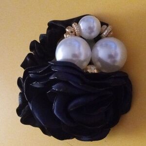 Beautiful Elegant Navy Blue Rose & Black w/White Pearls Scrunchie